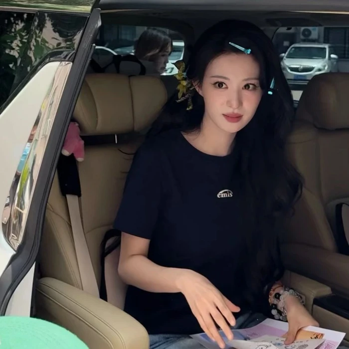 ÁO PHÔNG EMIS LOGO NHỎ CHÍNH HÃNG - Women T-Shirt Logo Center - Ảnh 3