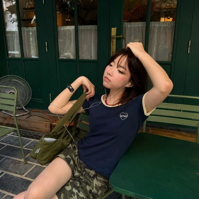 ÁO PHÔNG VIỀN EMIS LOGO TRÁI TIM NHỎ CHÍNH HÃNG - HEART LOGO RINGER T-SHIRT - Ảnh 1